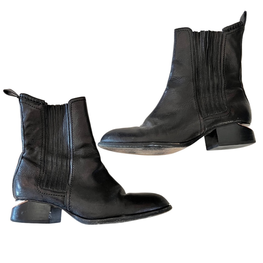 Alexander Wang negative space heel boots